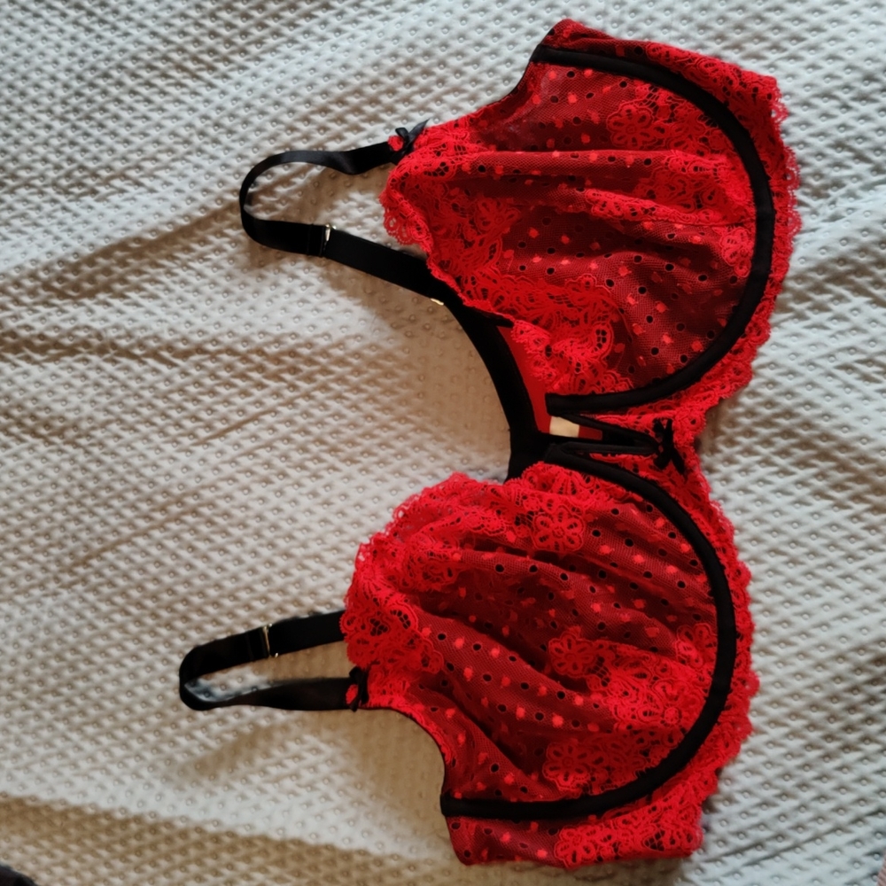 Bra